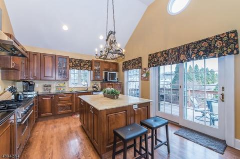 722 Valley Rd, Wayne, NJ 07470 photo 7