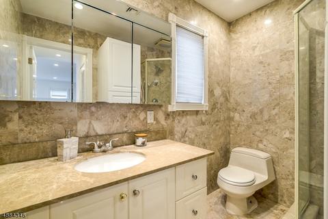 4 E Azalea Dr, Wallington, NJ 07057 photo 11