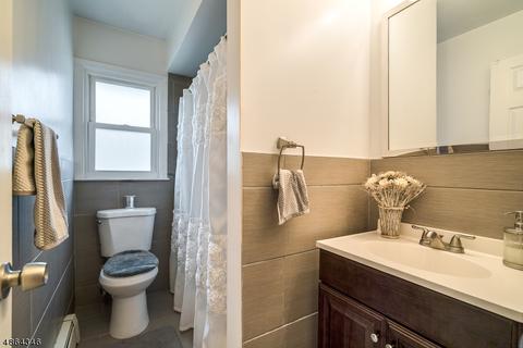 4 E Azalea Dr, Wallington, NJ 07057 photo 19