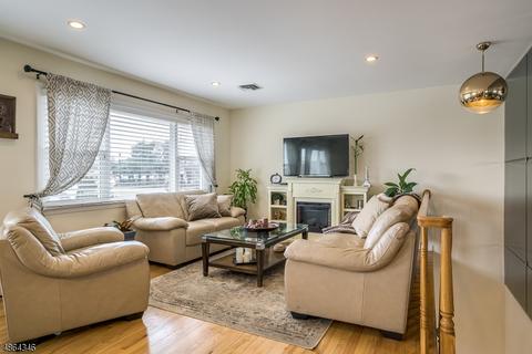 4 E Azalea Dr, Wallington, NJ 07057 photo 13