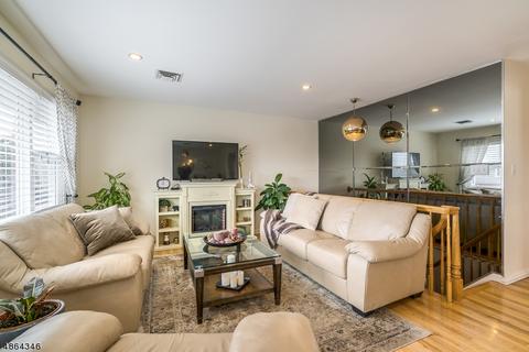 4 E Azalea Dr, Wallington, NJ 07057 photo 12