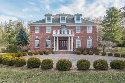 33 Combs Ave, Mendham, NJ 07945 photo 1