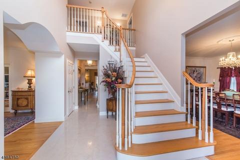 33 Combs Ave, Mendham, NJ 07945 photo 3
