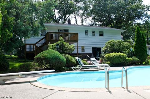 71 Rande Dr, Wayne, NJ 07470 photo 3