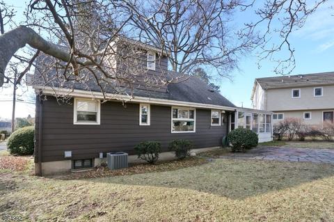 167 Garden Ave, Paramus, NJ 07652 photo 21