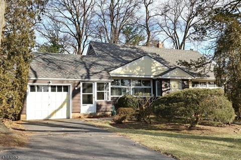 167 Garden Ave, Paramus, NJ 07652 photo 1
