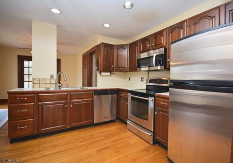 281 Mountain Ave, Berkeley Heights, NJ 07922 photo 12