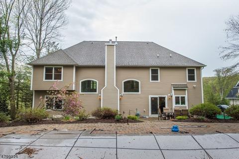 132 Balsam Rd, Wayne, NJ 07470 photo 24