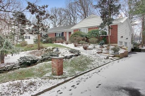 62 Skylark Rd, Springfield, NJ 07081 photo 2