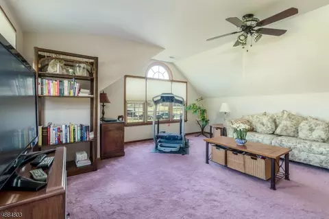 8 Ewing Dr, Flemington, NJ 08822 photo 17