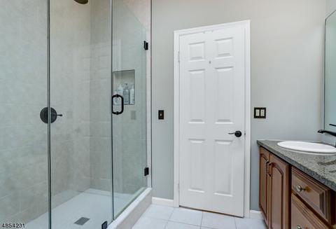 29 Compton Ct, Basking Ridge, NJ 07920 photo 13