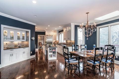 107 Windsor Dr, Pine Brook, NJ 07058 photo 4