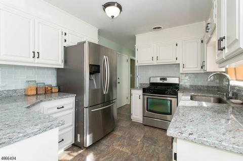 1350 Brookfall Ave, Union, NJ 07083 photo 4
