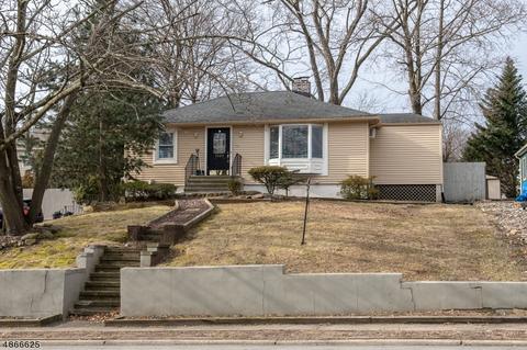 1561 Alps Rd, Wayne, NJ 07470 photo 2