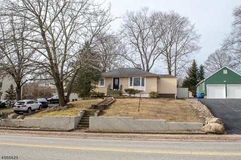 1561 Alps Rd, Wayne, NJ 07470 photo 3