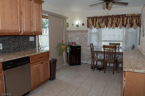 1561 Alps Rd, Wayne, NJ 07470 photo 18