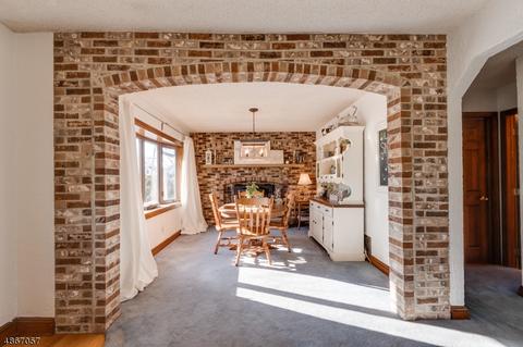 64 Dawn Dr, Clark, NJ 07066 photo 5