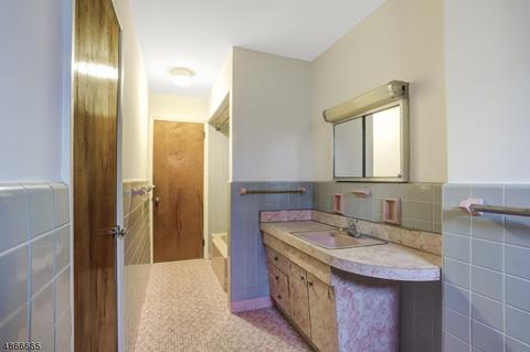 188 Timber Dr, Berkeley Heights, NJ 07922 photo 16