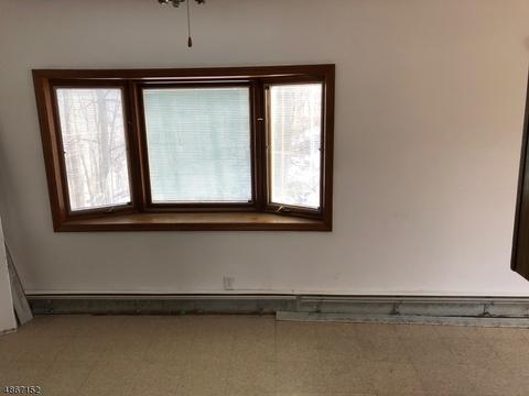 19 Skyland Ave, Haskell, NJ 07420 photo 9