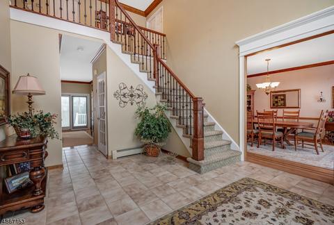 8 Olde York Rd, Randolph, NJ 07869 photo 2