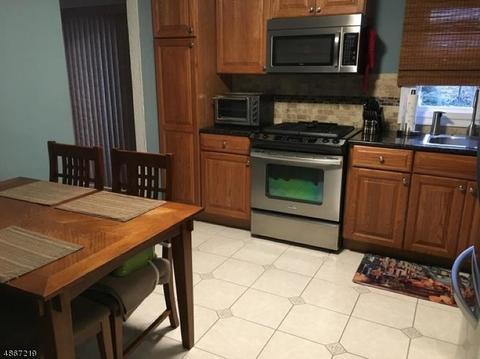 144 Greenrale Ave, Wayne, NJ 07470 photo 11