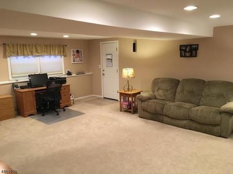 144 Greenrale Ave, Wayne, NJ 07470 photo 21