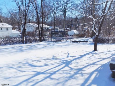 6 Hover Dr, Mount Arlington, NJ 07856 photo 5