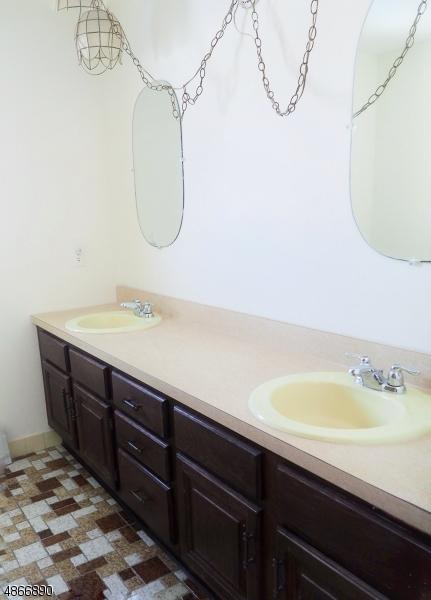 6 Hover Dr, Mount Arlington, NJ 07856 photo 24