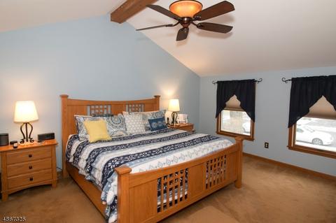 56 Dora Ave, Waldwick, NJ 07463 photo 14