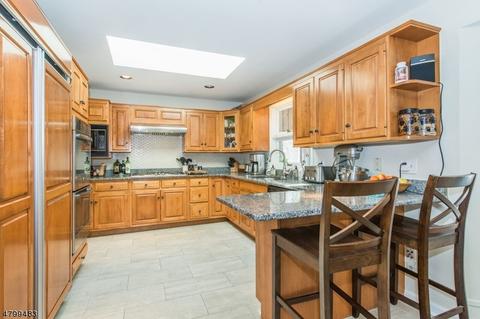 245 Mountain Ave, Berkeley Heights, NJ 07922 photo 8