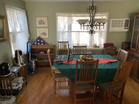 85 Willowbrook Ct, Paramus, NJ 07652 photo 3