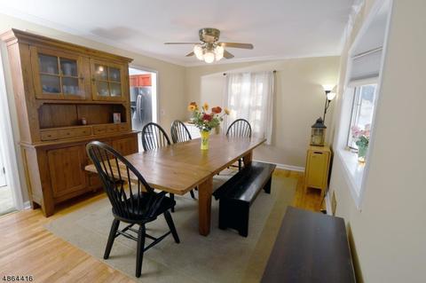66 Chestnut Dr, Wayne, NJ 07470 photo 2