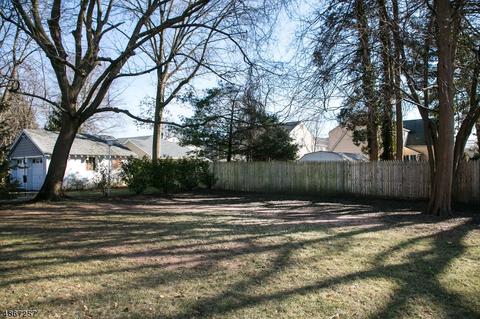 487 Mountainview Dr, North Plainfield, NJ 07063 photo 23