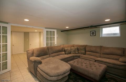 487 Mountainview Dr, North Plainfield, NJ 07063 photo 19