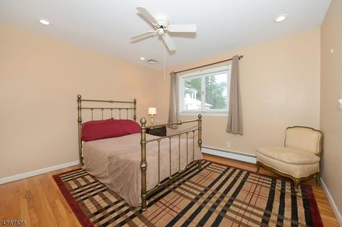 4 Baker St, Wayne, NJ 07470 photo 13