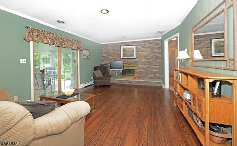 4 Baker St, Wayne, NJ 07470 photo 8