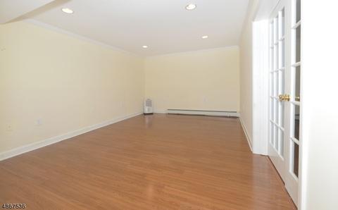 4 Baker St, Wayne, NJ 07470 photo 22