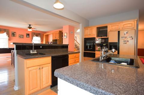 116 Spring Hill Cir, Wayne, NJ 07470 photo 9