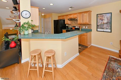 74 Carter Rd, Haskell, NJ 07420 photo 9