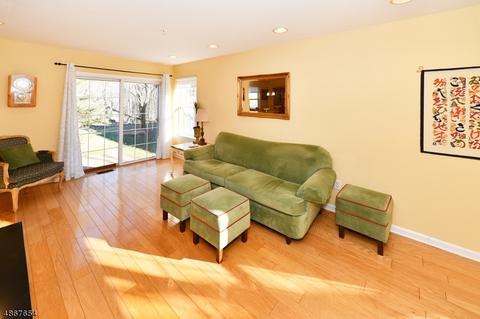74 Carter Rd, Haskell, NJ 07420 photo 4