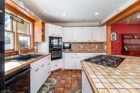 405 Charlestown Rd, Hampton, NJ 08827 photo 7