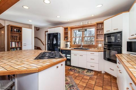 405 Charlestown Rd, Hampton, NJ 08827 photo 6