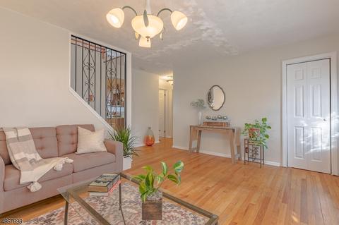 538 Warfield Rd, North Plainfield, NJ 07063 photo 5