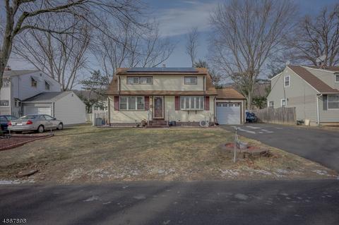 538 Warfield Rd, North Plainfield, NJ 07063 photo 1