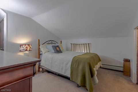 538 Warfield Rd, North Plainfield, NJ 07063 photo 13