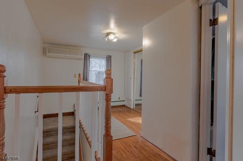 538 Warfield Rd, North Plainfield, NJ 07063 photo 11