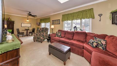 21 Highfield Ct, Wayne, NJ 07470 photo 11