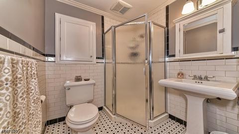 21 Highfield Ct, Wayne, NJ 07470 photo 19