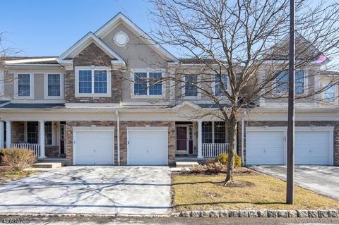 196 Levinberg Ln, Wayne, NJ 07470 photo 1