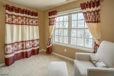 196 Levinberg Ln, Wayne, NJ 07470 photo 17